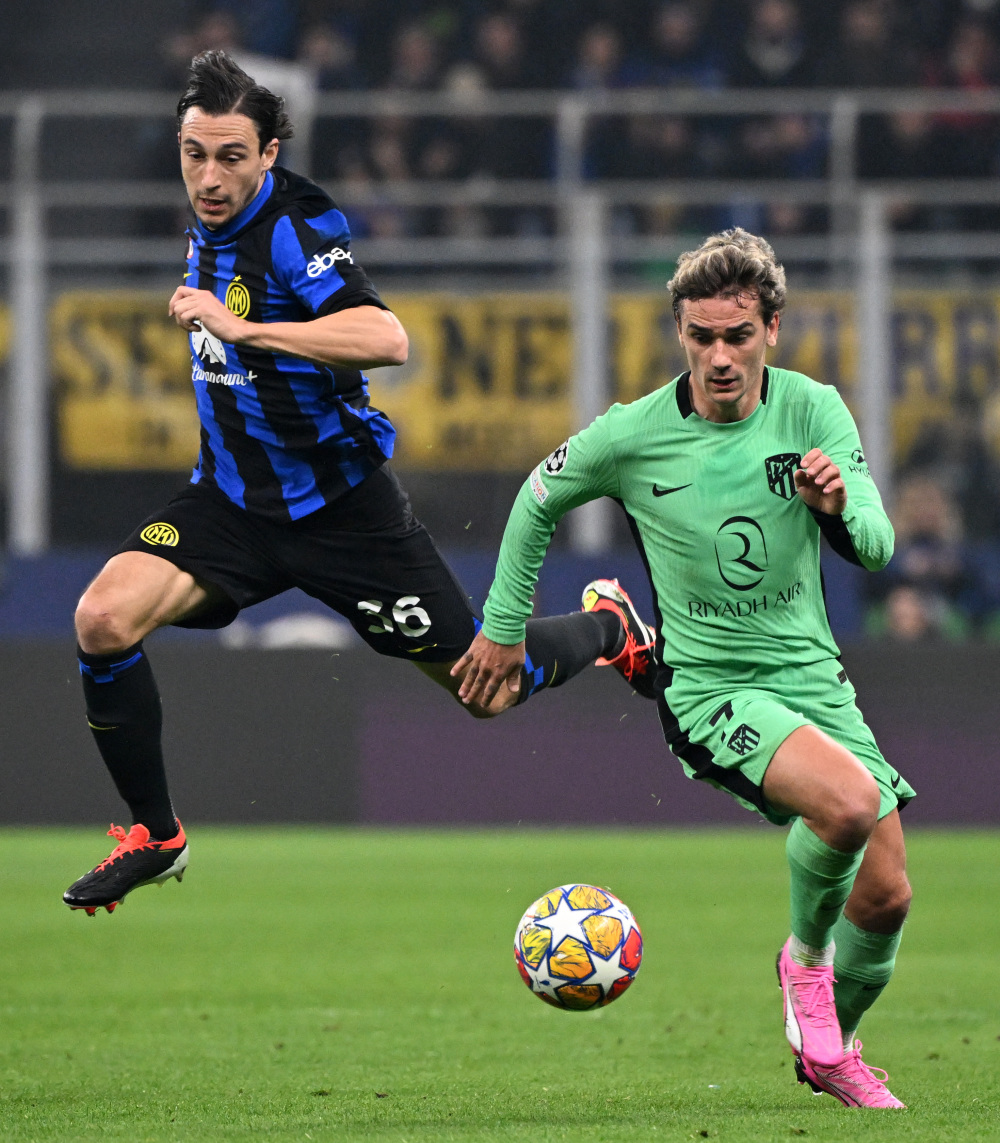 NBA：勇士主场险胜小牛（NBA：勇士主场惊险击败独行侠）