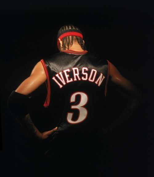 意甲知名评论员：亚沙里是全能型中场，我希望看到莫德里奇、拉比奥特与亚沙里组成中场（意甲名嘴：亚沙里是全能中场，期待与莫德里奇、拉比奥特联手镇守中场）