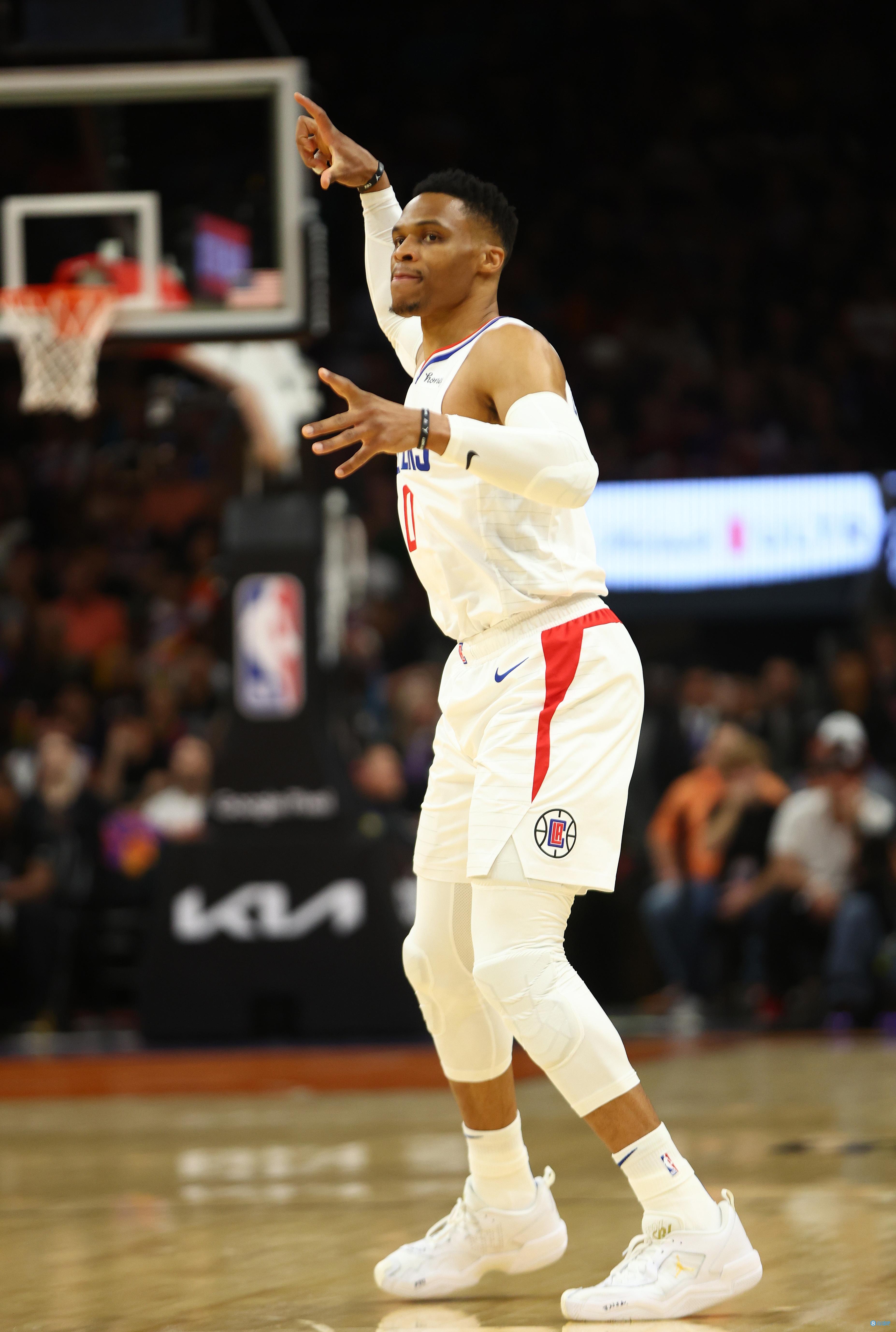 英超第16轮最佳球员候选：哈兰德、萨卡领衔，埃基蒂克在列（英超第16轮最佳球员候选名单出炉：哈兰德、萨卡领衔，埃基蒂克入围）