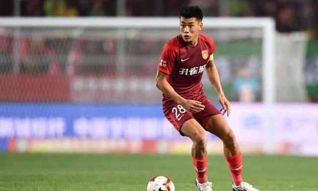 仅次于拉莫斯和魔笛，佩里西奇是欧冠打入点球第三年长的球员（欧冠点球年龄榜：佩里西奇第三，仅次于拉莫斯与莫德里奇）