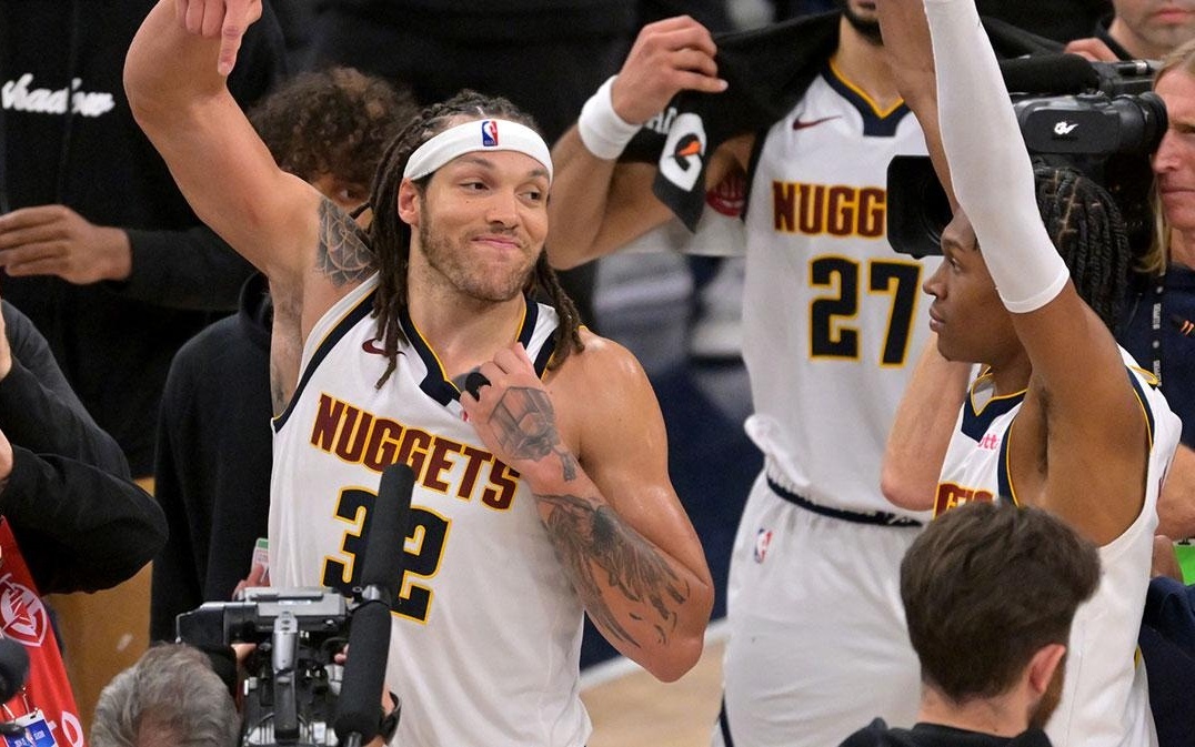 子弹官方：利伯蒂生病缺席今日对阵36人，德弗斯代替其出战（子弹队官宣：利伯蒂因病缺席今日战36人，德弗斯顶替出战）