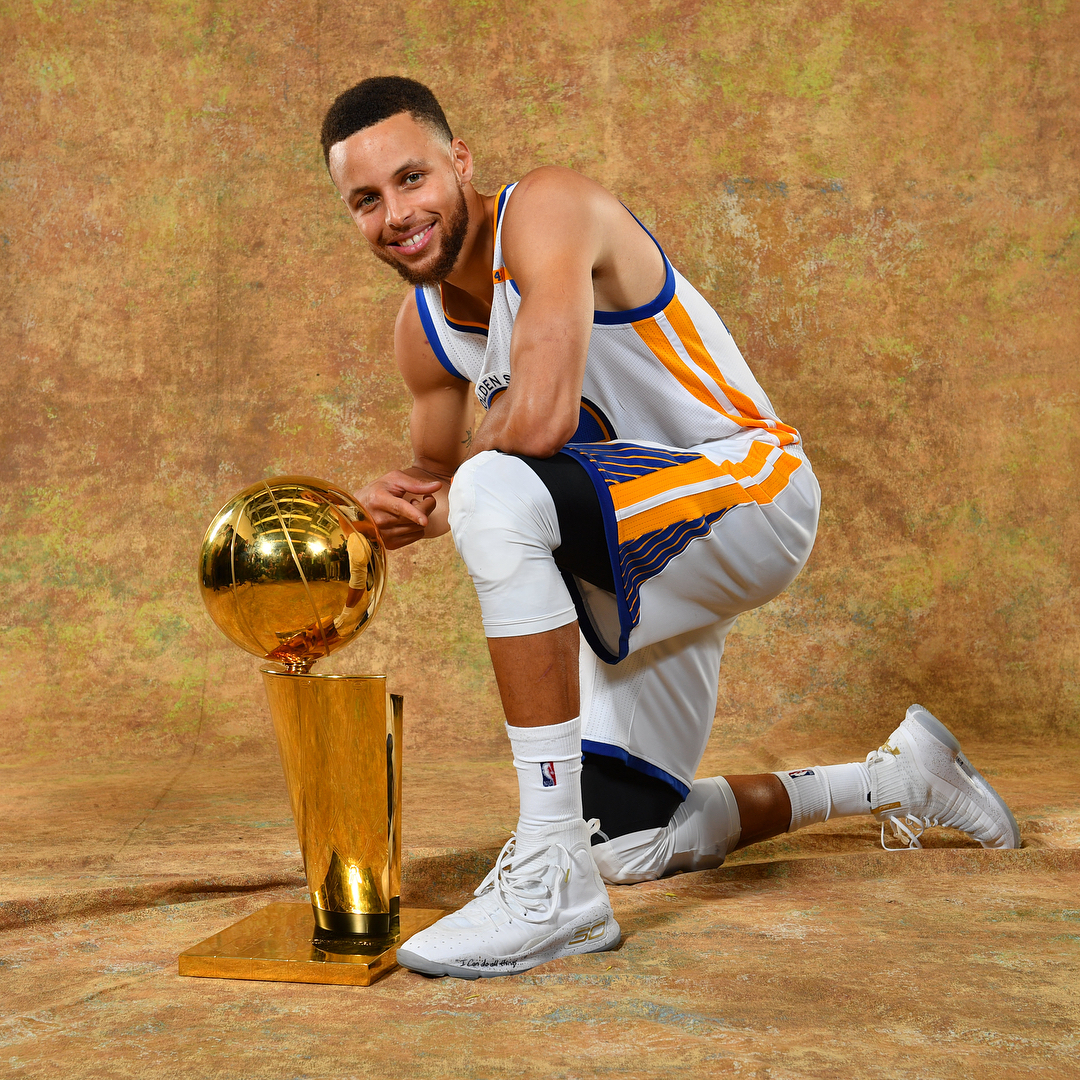 尤文vs帕福斯：伊尔迪兹搭档戴维，洛卡特利、坎比亚索出战（尤文对阵帕福斯：伊尔迪兹联手戴维，洛卡特利与坎比亚索登场）