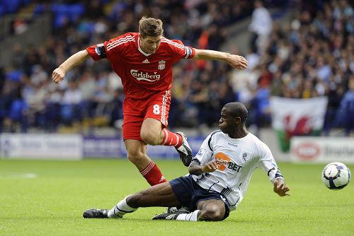 湖人108-125不敌太阳结束7连胜，东契奇38+11+9失误，詹姆斯10分，狄龙33分（湖人108-125负太阳，7连胜告终；东契奇38+11+9失误，詹姆斯10分，狄龙33分）