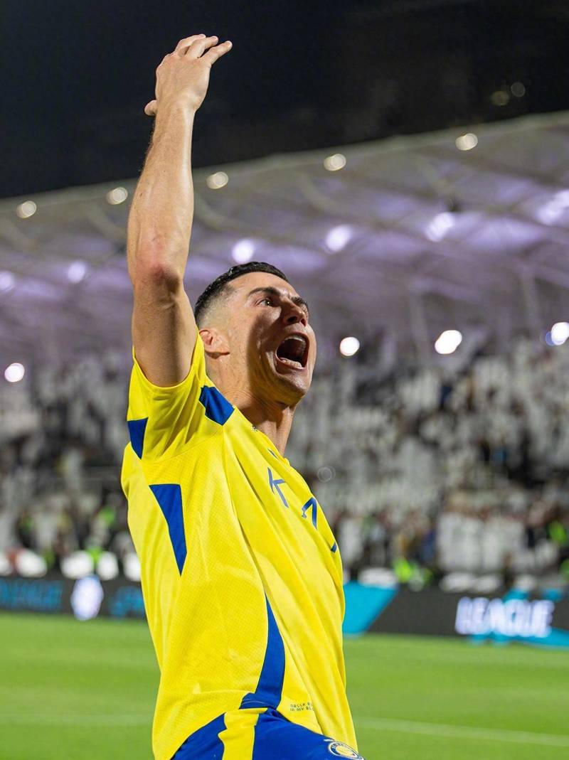 篮球界的十大传奇故事（篮坛十大不朽传奇）