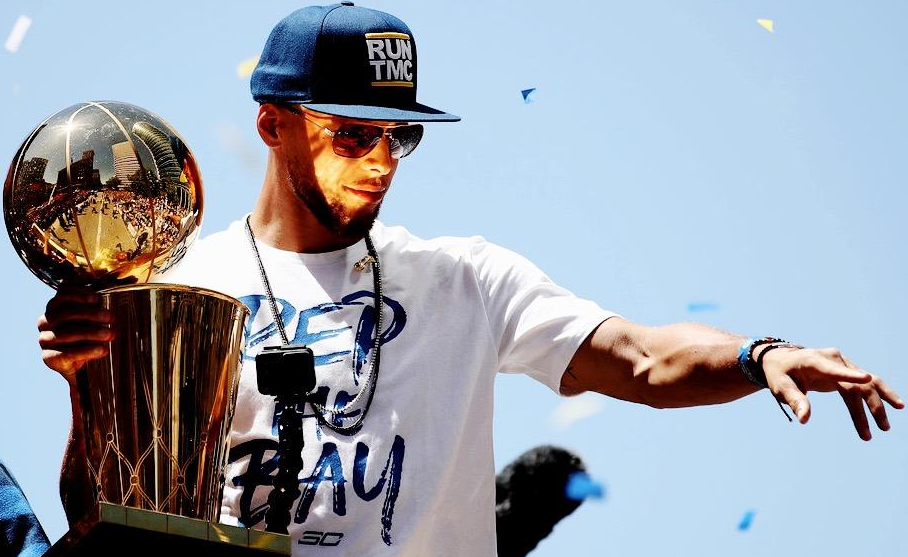 CBA赛场技术统计：辽宁队三分命中率领先,（CBA数据榜：辽宁队三分命中率居首）