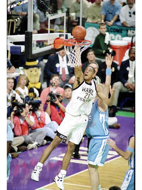 KD：顶尖行列 我无法与乔丹科比詹姆斯直接比较（KD：自认为属于顶尖行列，但不与乔丹、科比、詹姆斯作直接比较）